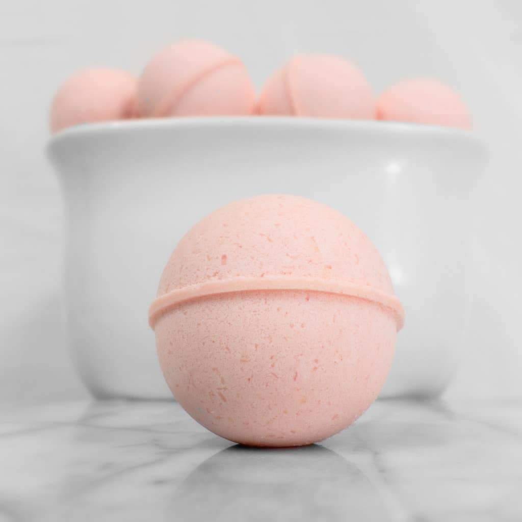 Kiss and Tell Bath Bomb - Taffycat's