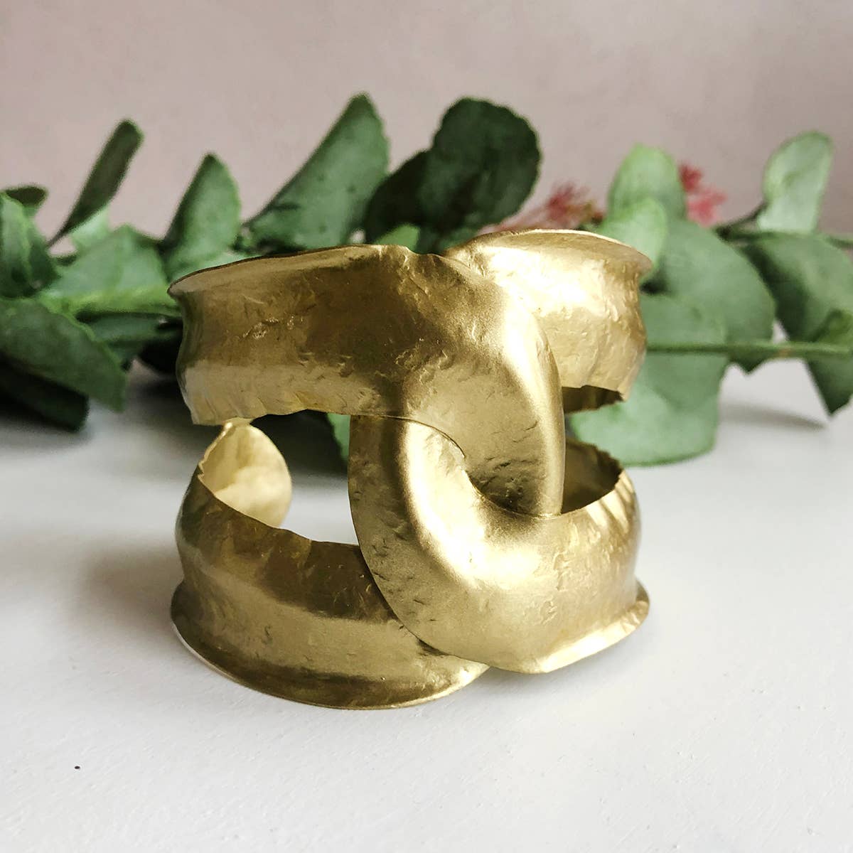 Artifact Cuff
